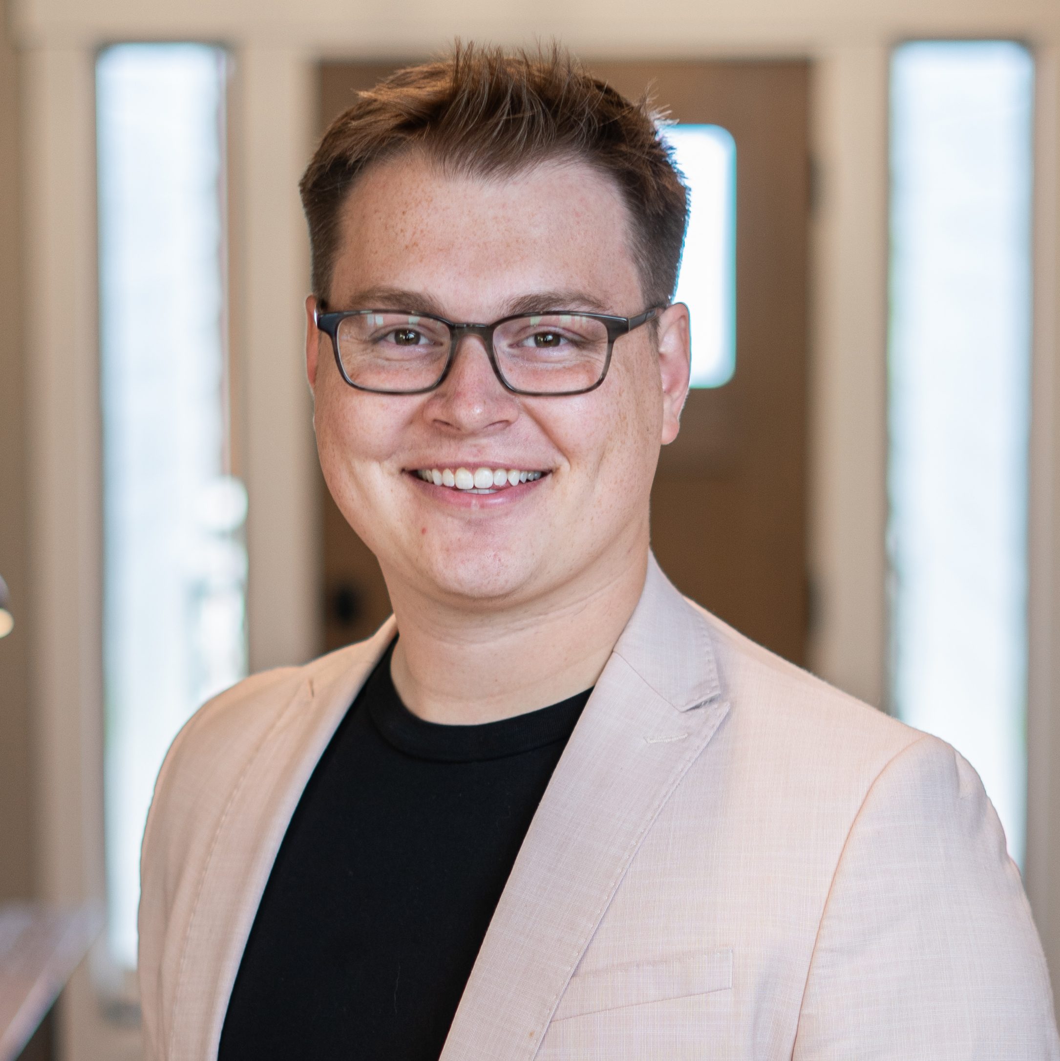 dauenhauerjustin_square