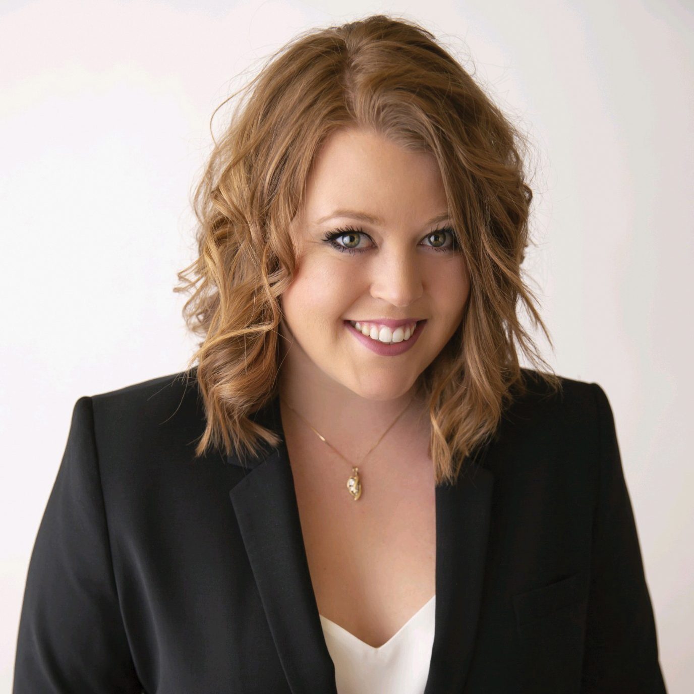 neibaurlynette_square